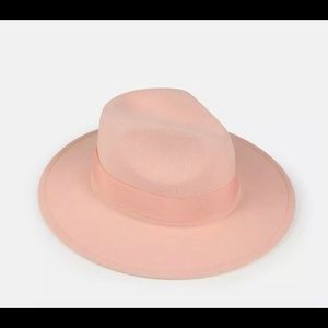 Missguided fedora